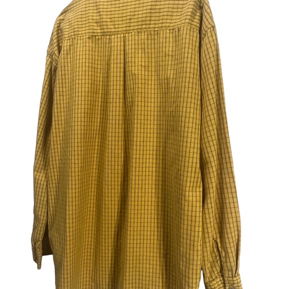 ADDRESS UNKNOWN AUTHENTIC, XL, BLACK /YELLOW, LONG SLEEVE BUTTON DOWN. - Picture 8 of 9
